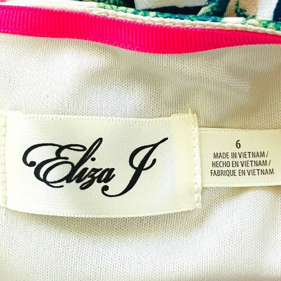 Eliza J NWT Border Rose Print Sheath Dress Ballet Neck Elbow-Sleeve Women's Sz 6 - Picture 3 of 5